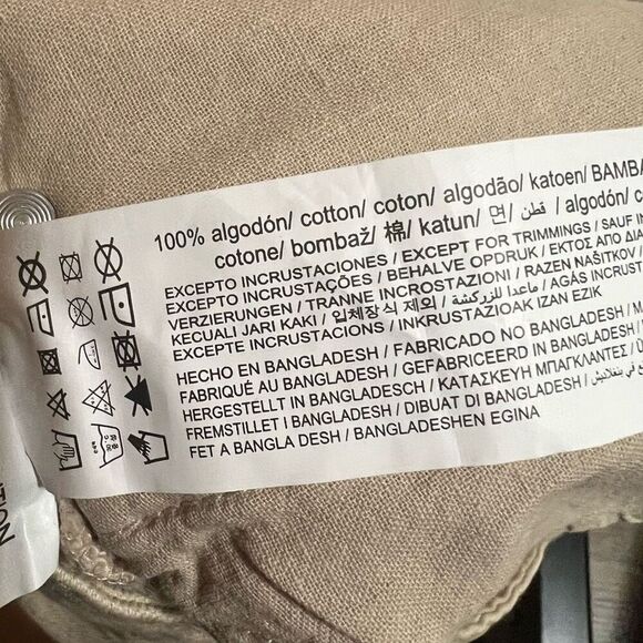 Pull&Bear High Waisted short size 6 cut off denim studded mom shorts - Picture 5 of 5